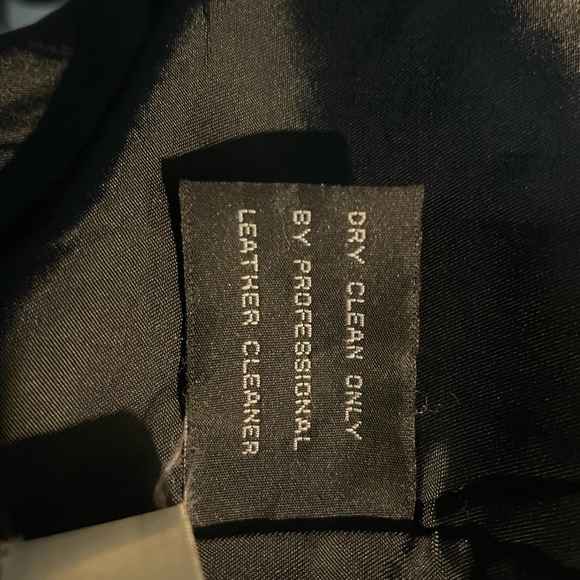 Jones Wear Sport Women’s Jacket 100% Leather - Picture 8 of 8